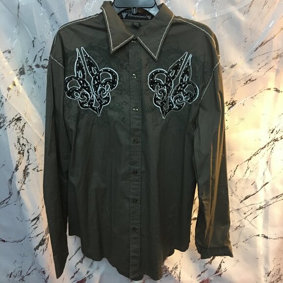 Victorious Men's Button Down Long Sleeve Shirt - Picture 1 of 7
